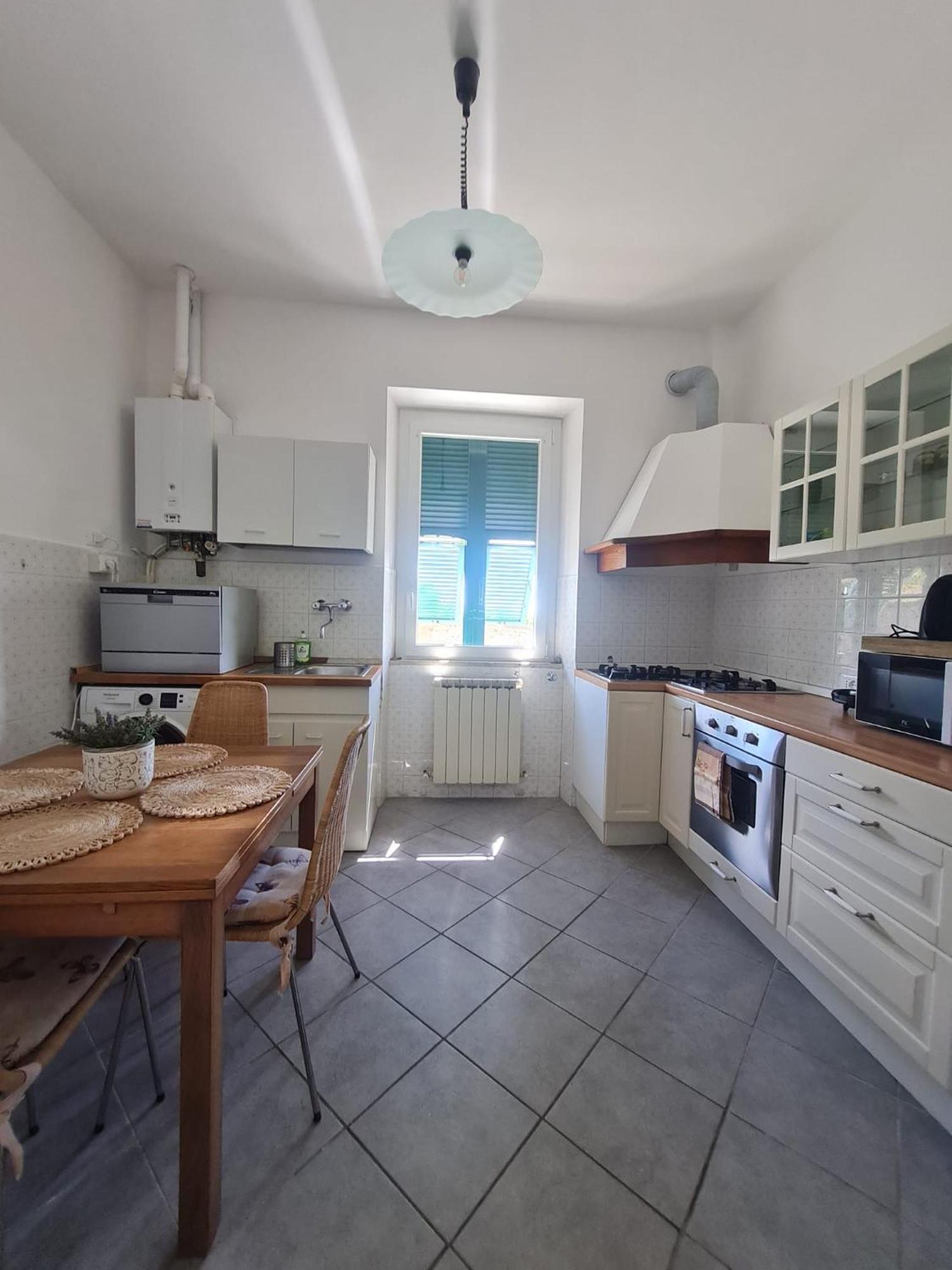 Apartamento D'Oro E D'Azzurro La Spezia Exterior foto